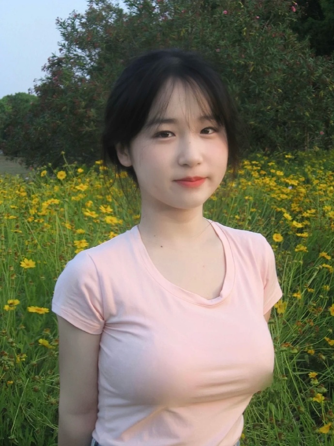 区的黄色真人美女日BEVO真人平台一区二
